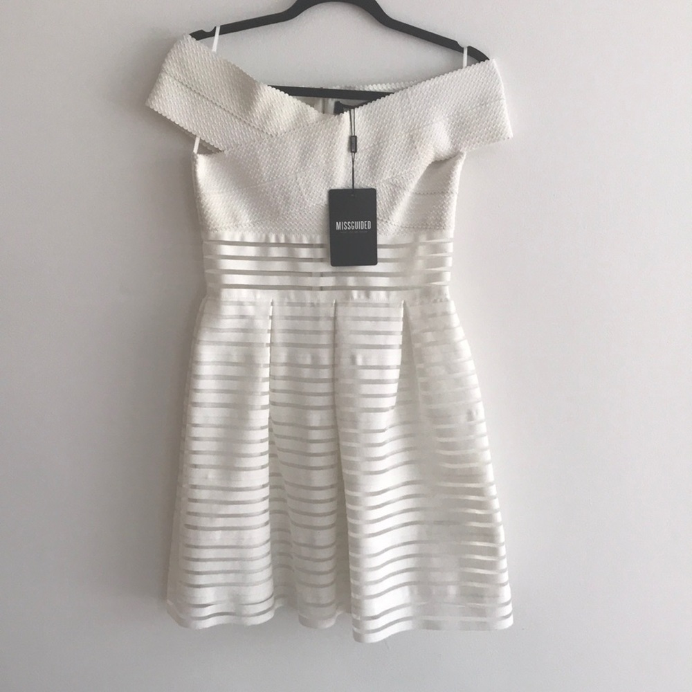MISSGUIDED Off the Shoulder Dress